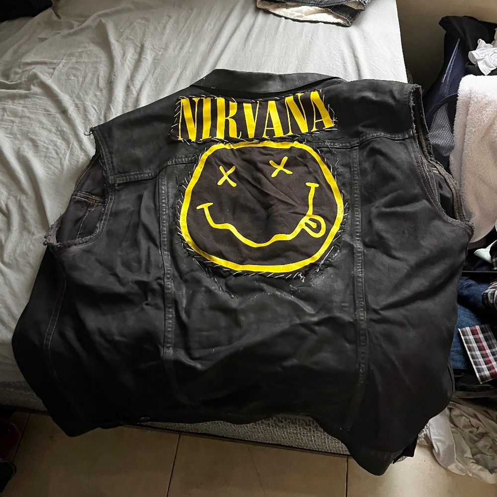 Nirvana jacket (no pins)